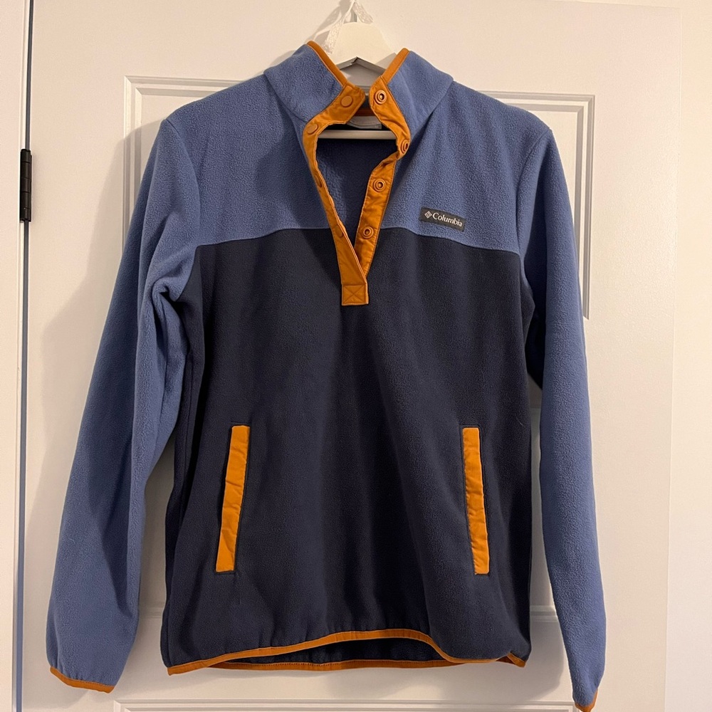 Two toned Columbia women’s fleece